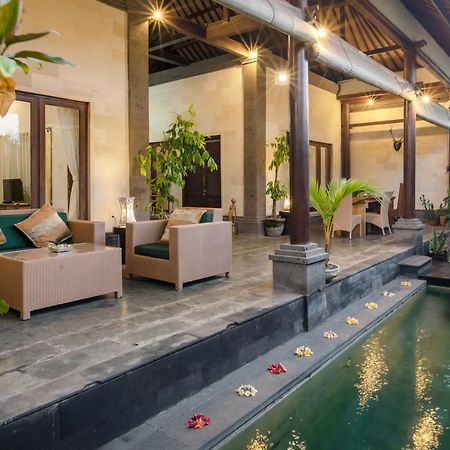 Bidadari Villa Seminyak  Exterior photo