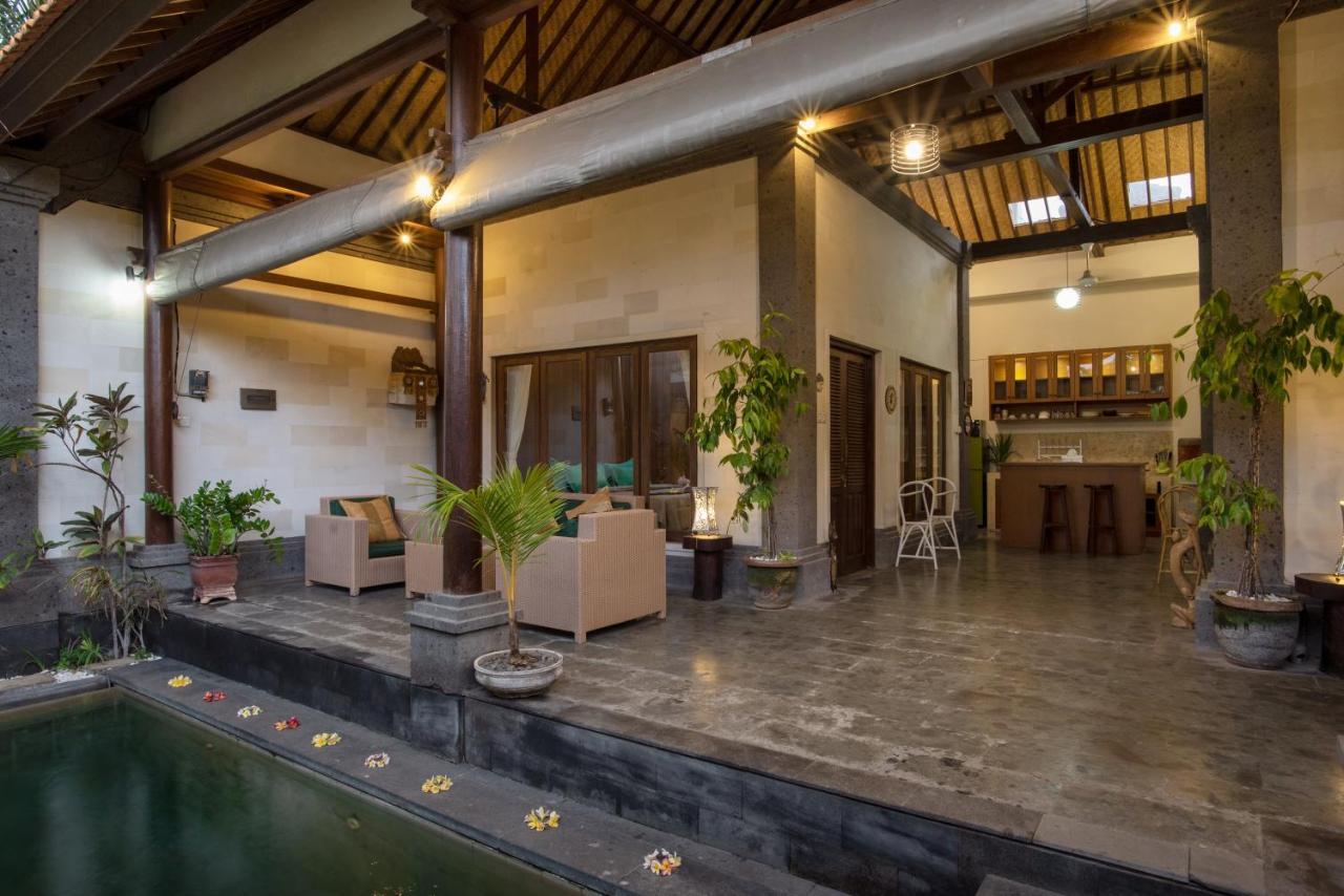 Bidadari Villa Seminyak  Exterior photo