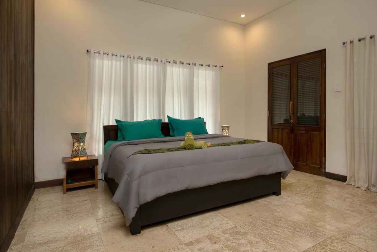 Bidadari Villa Seminyak  Exterior photo